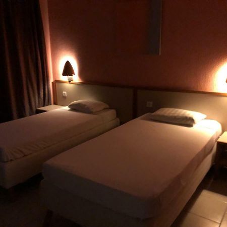 Hotel De L'Ocean サン・ポール・レ・ダックス エクステリア 写真